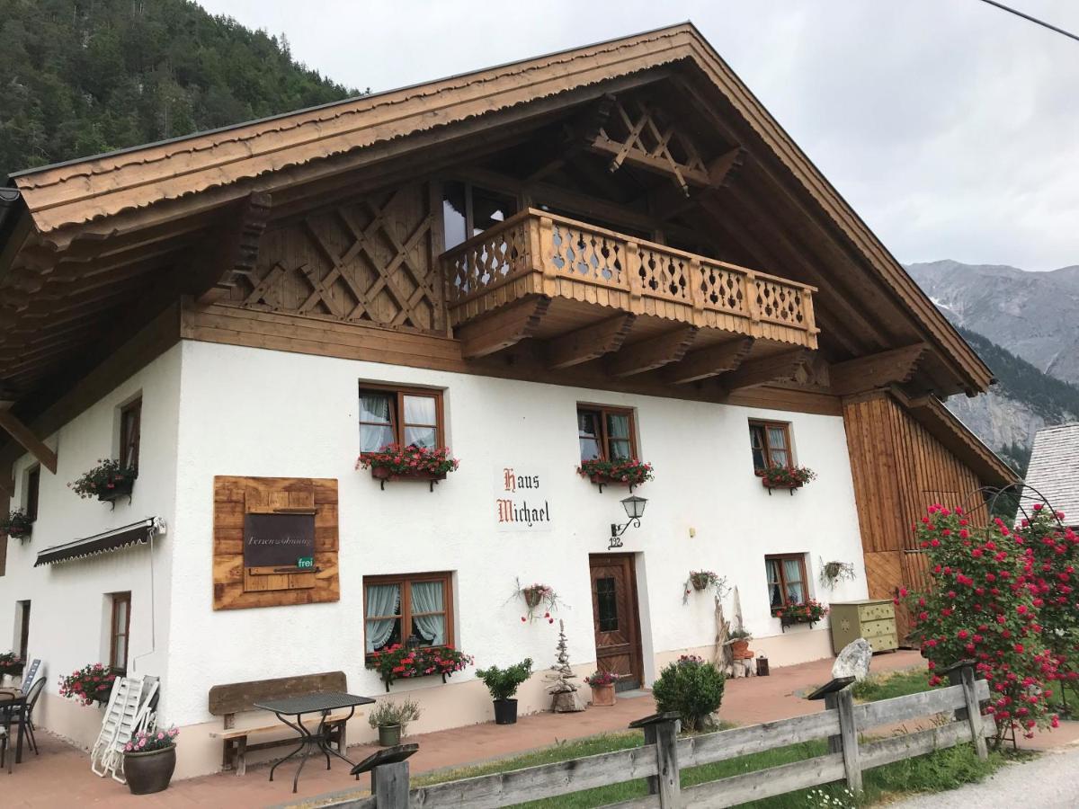 Landhaus Manuela & Haus Michael Лойташ Екстер'єр фото
